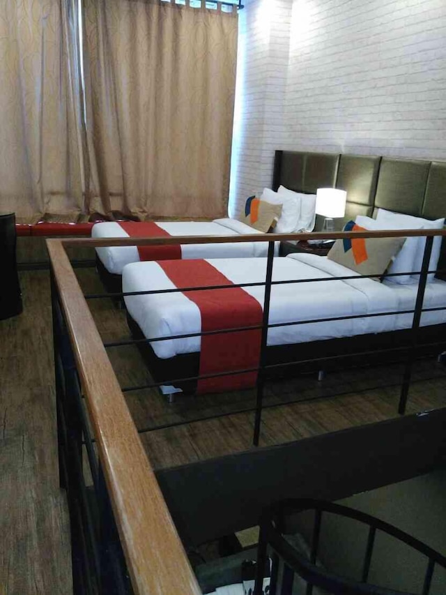 ラチャダ ポイント ホテル