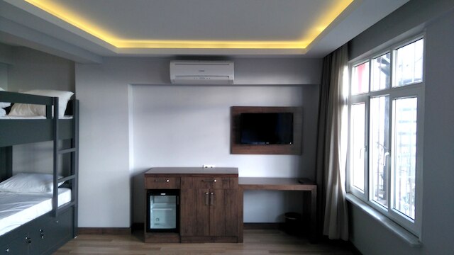 チアーズ ライトハウス