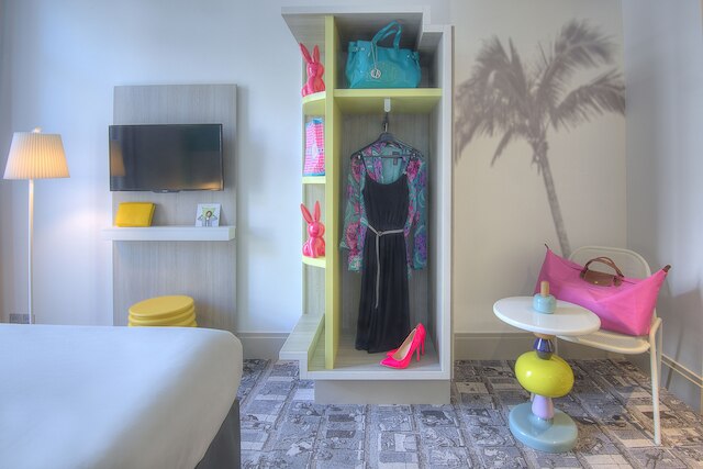 イビス スタイルズ ニース センター ガレ