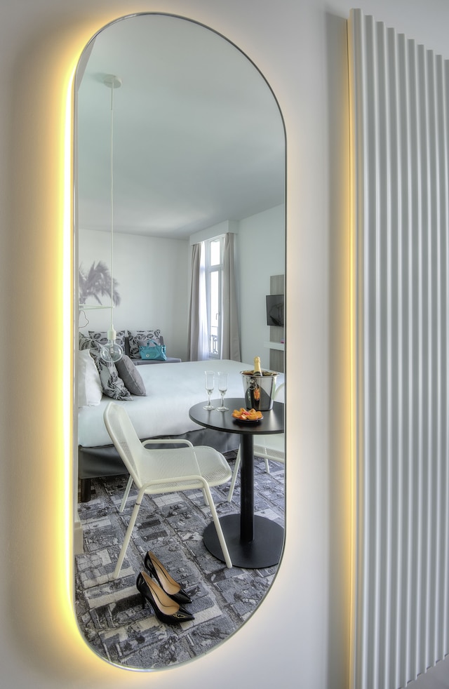 イビス スタイルズ ニース センター ガレ