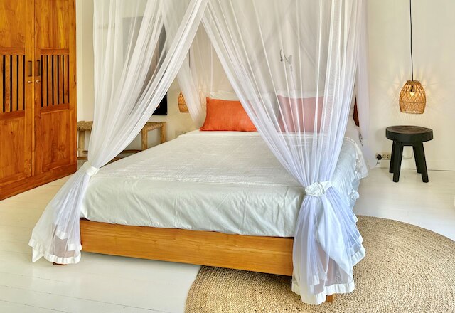 ザ ホワイト ヴィラ ウブド