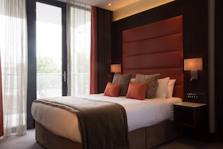 セント ジョージ ホテル ウエンブレー