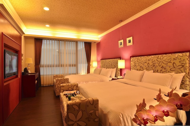 ホテル モダン プリ