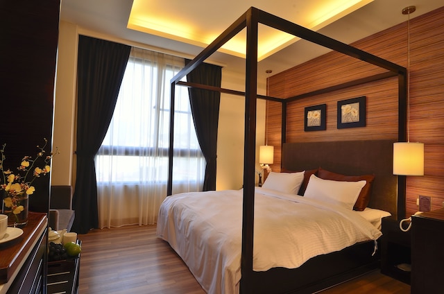 ホテル モダン プリ