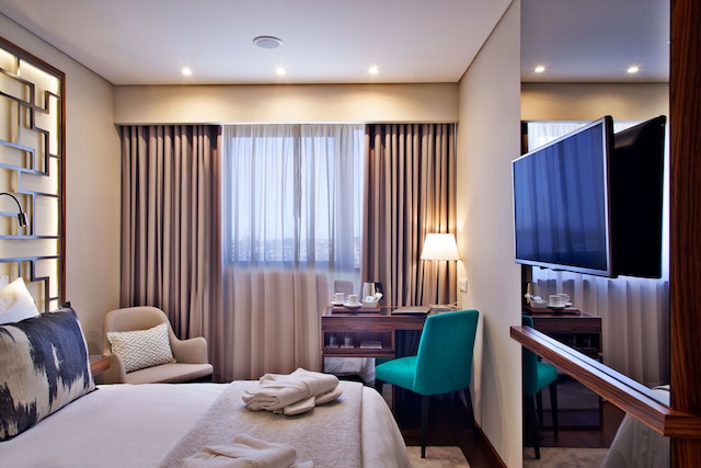 トゥリム サルダナ ホテル