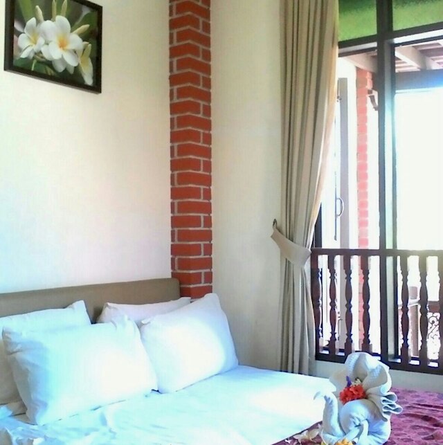 ジャスミン ヴィラ トロピカル ガーデン