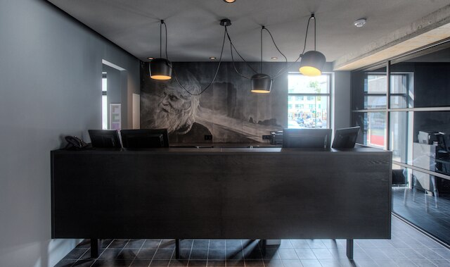 スカッジ ホテル バイ ケアホテルズ