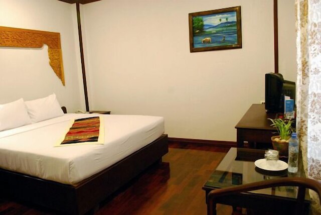 センタワン リバーサイド ホテル