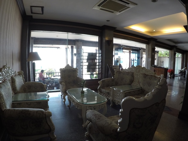 センタワン リバーサイド ホテル