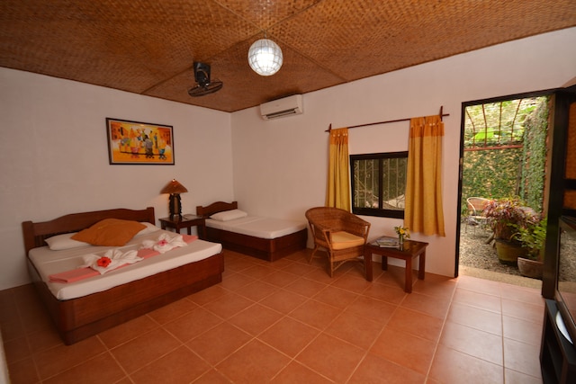 ハイビスカス ガーデン リゾート