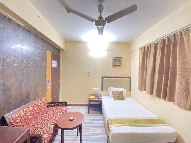 アストリア ホテル