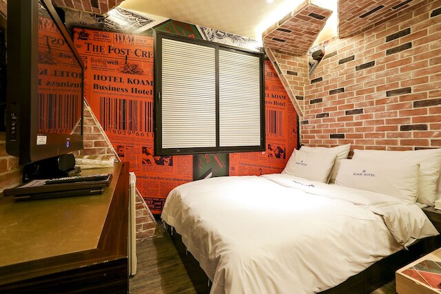 コアム ツーリスト ホテル