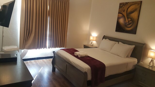 サメサン・ハリウッド - ホステル