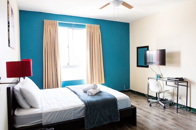 サメサン・ハリウッド - ホステル