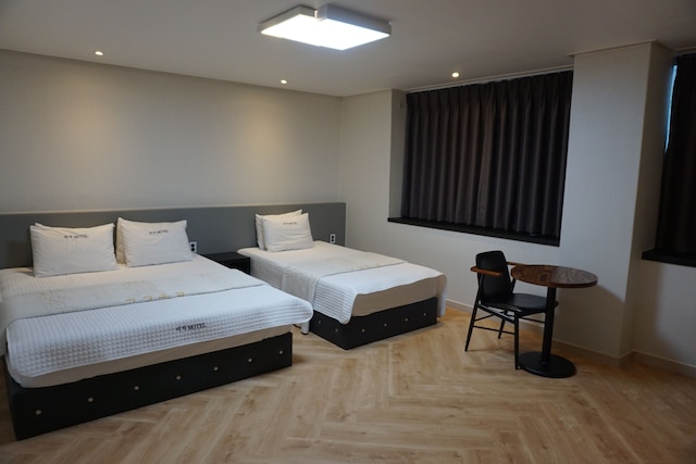 ビーチ モーテル