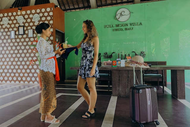 フルムーン ヴィラ ウブド