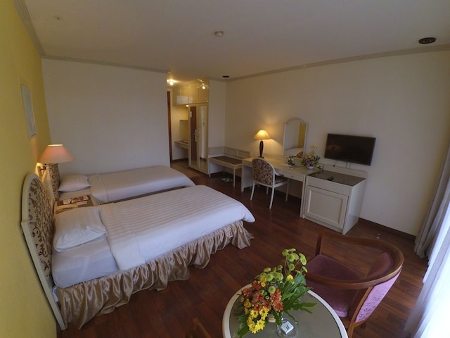 プルナマ ホテル