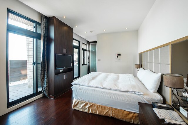 CK サービスド レジデンス (晴光好居)