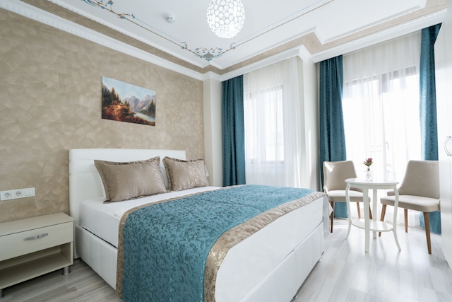 アタム スイーツ & アパート