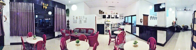 アラ アミッド ベッド & ブレックファスト