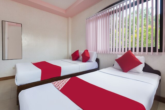 OYO 426 ココ グローブ ツーリスト イン