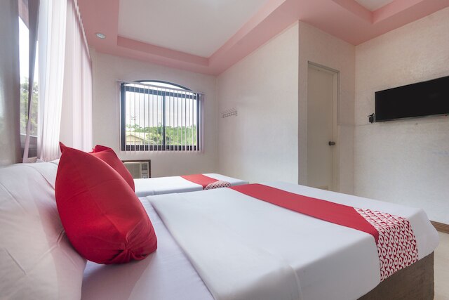 OYO 426 ココ グローブ ツーリスト イン