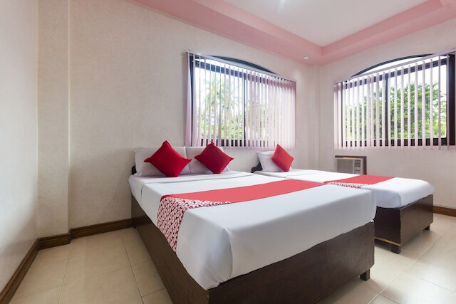 OYO 426 ココ グローブ ツーリスト イン