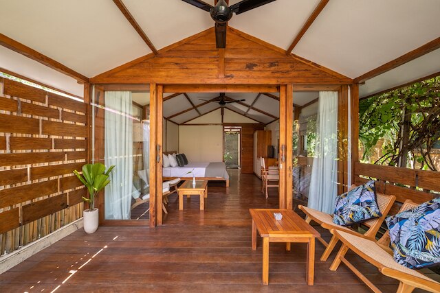 ギリ チーク リゾート