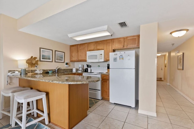 トップフロア オーシャンフロント コンド ウィズ プール ビーチアクセス