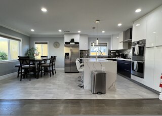 アップスケール モダン 4 ベッドルーム トーランス ハウス ビルト 2018 ウィズ ガレージ フェンスド ヤード パティオ p79