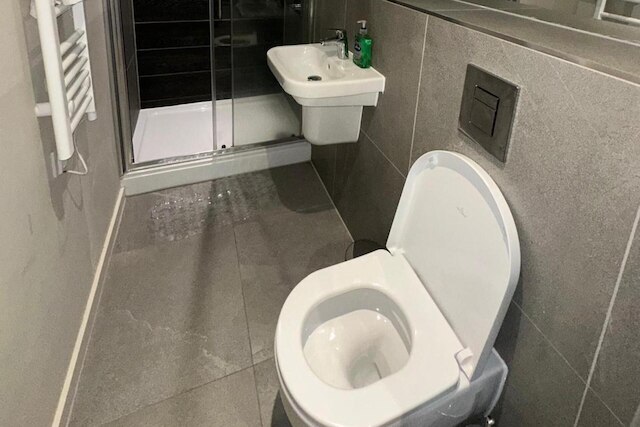 アパートメント - スリープス 4, ペッツ アラウド & フリー パーキング