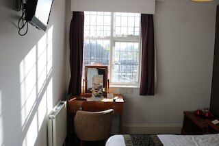 フェアウェイズ イン