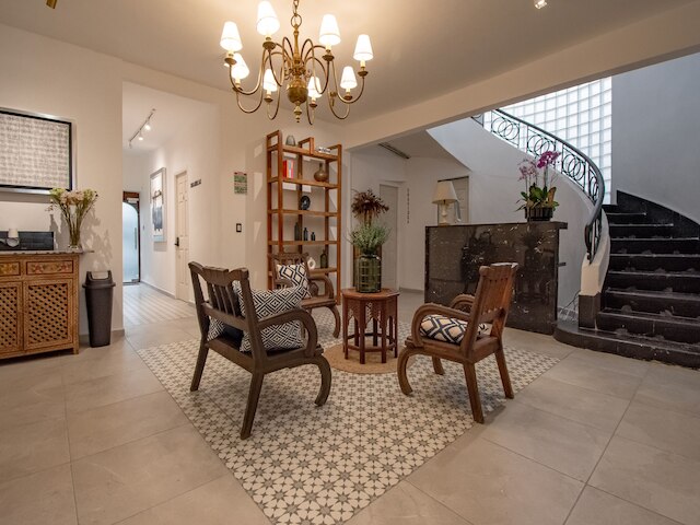 コレクション O オテル ラバンダ アンズレス