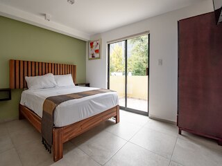 コレクション O オテル ラバンダ アンズレス