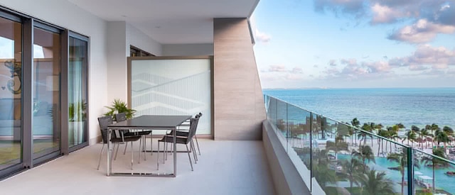 2BR オーシャンビュー スイート ガルサ ブランカ カンクン