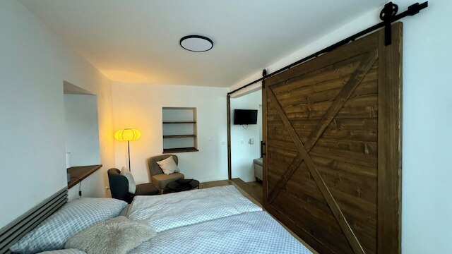 ファミリー アパートメンツ チェルニツェ