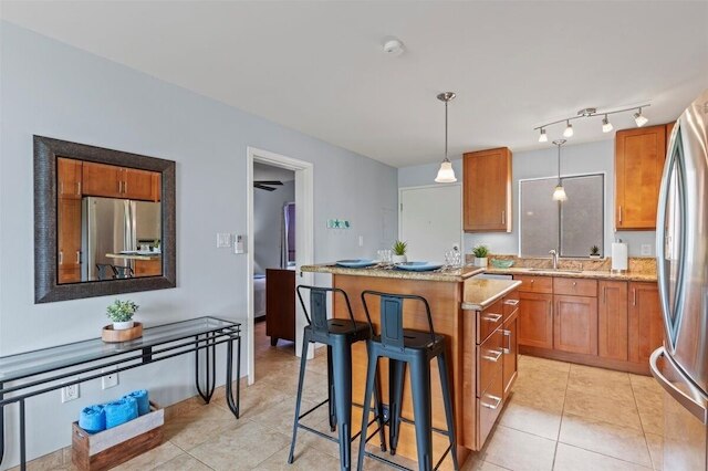 パシフィック ショアーズ A315 2 ベッドルーム コンド