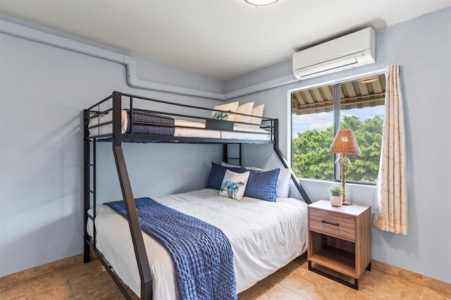 パシフィック ショアーズ A315 2 ベッドルーム コンド