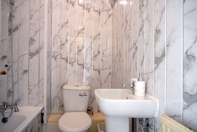 ピースフル コージー 2 ベッド ハウス イン マンチェスター