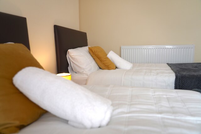 ピースフル コージー 2 ベッド ハウス イン マンチェスター