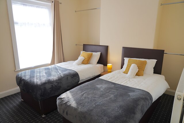 ピースフル コージー 2 ベッド ハウス イン マンチェスター