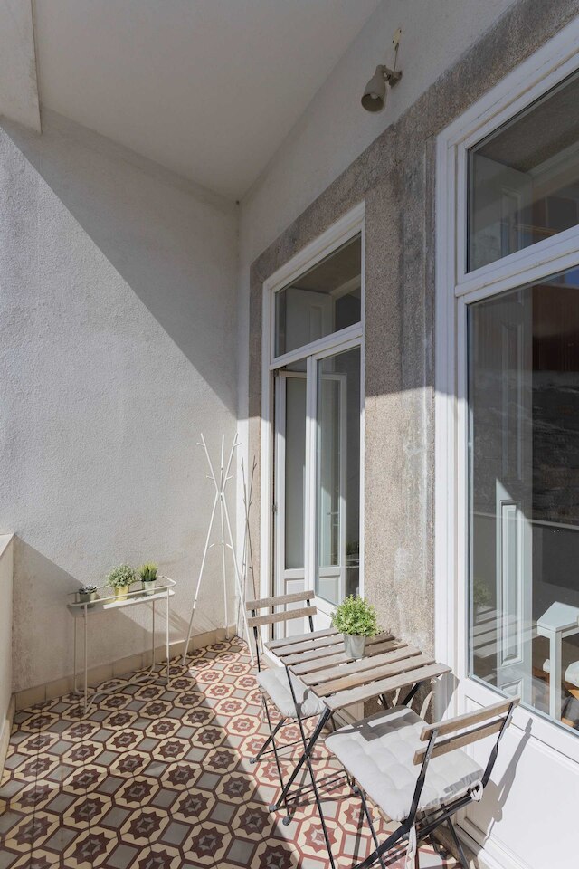 リビング イン ポルト - シルバー ライト アパートメント