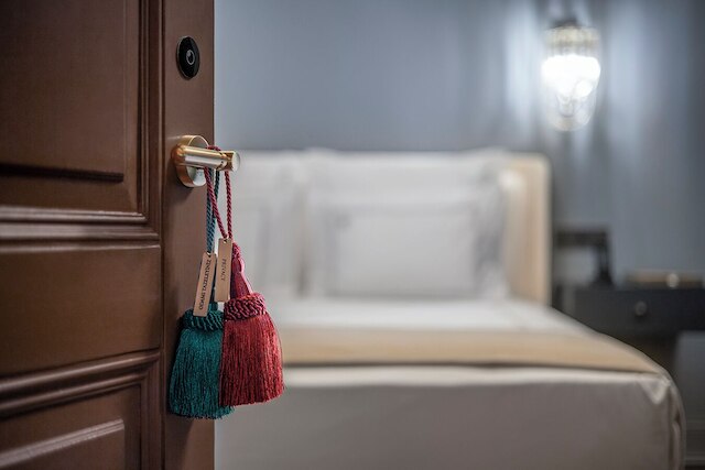 コマナ オテル ビンビルディレック