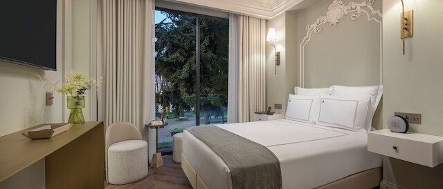 コマナ オテル ビンビルディレック