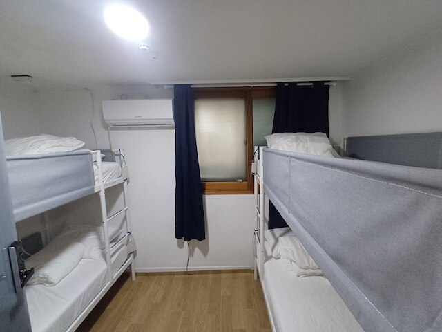 Ocean's Guesthouse - foreigners only