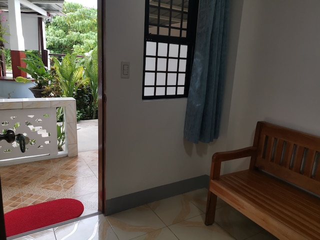 アラナラ ホテル