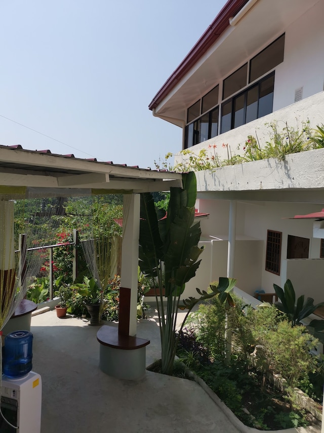 アラナラ ホテル