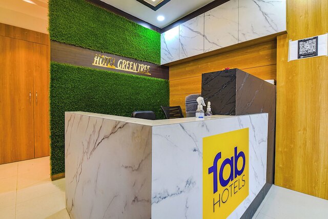 ホテル グリーン ツリー