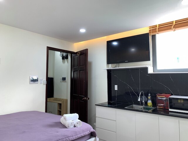 ルーシー ホテル & アパートメント