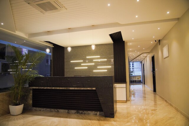 サン シャイン オテル